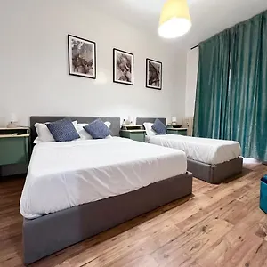 2* Гостевой дом The Place In